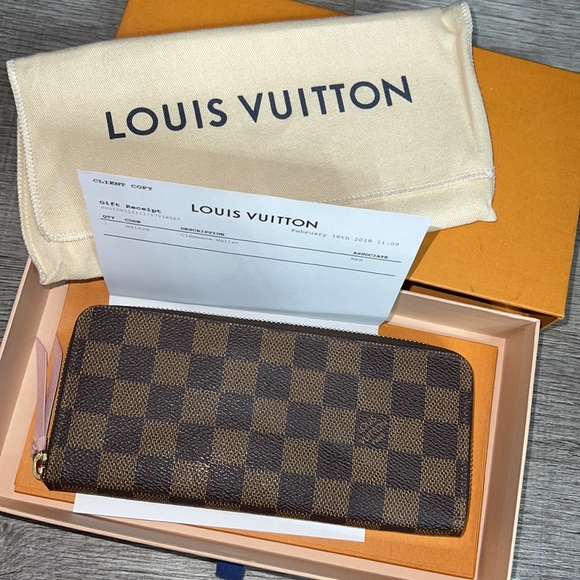 Louis Vuitton CLÉMENCE WALLET - Picture 6 of 6